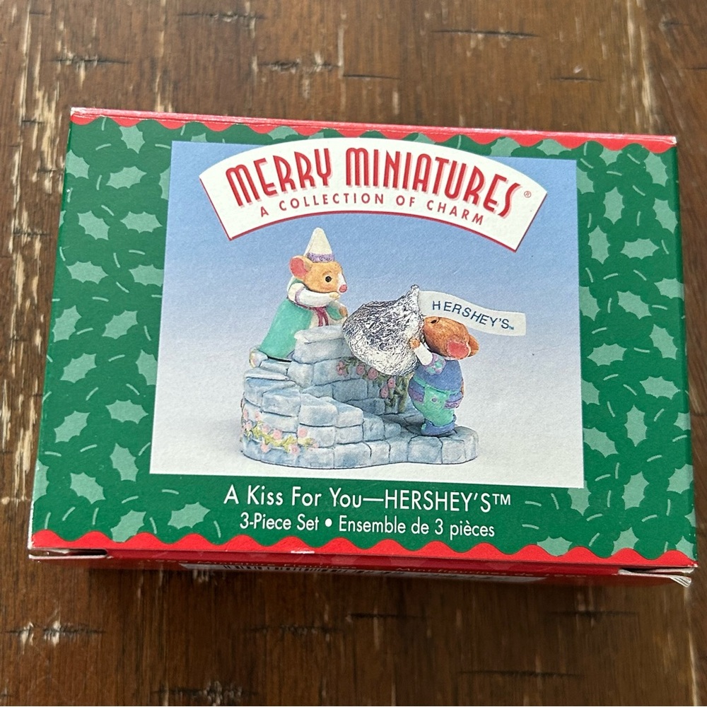 Hallmark and Hersheys Merry Miniatures 25th Anniversary